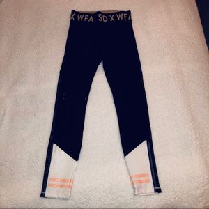 Sarah’s Day x White Fox Active Leggings Size Small